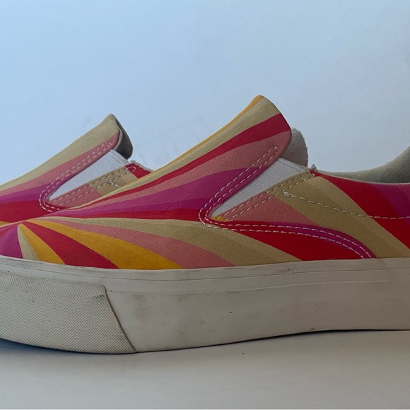 Trina Turk SeeVees Baja Slip On Colorful Geometric Women’s Size 7 Beach Travel - Picture 3 of 7